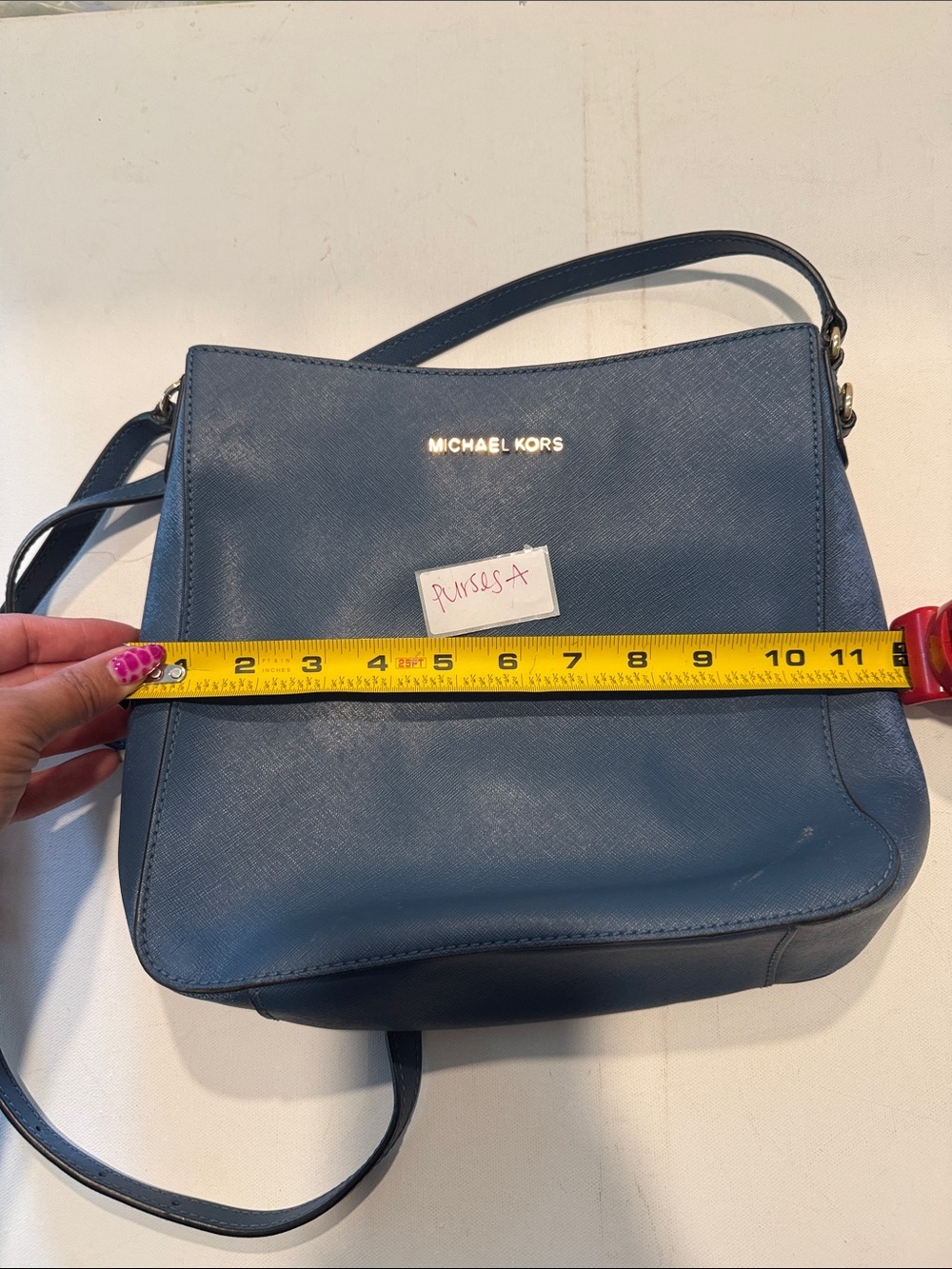 Michael Kors Blue Leather Shoulder Bag with Gold Logo - Picture 4 of 5